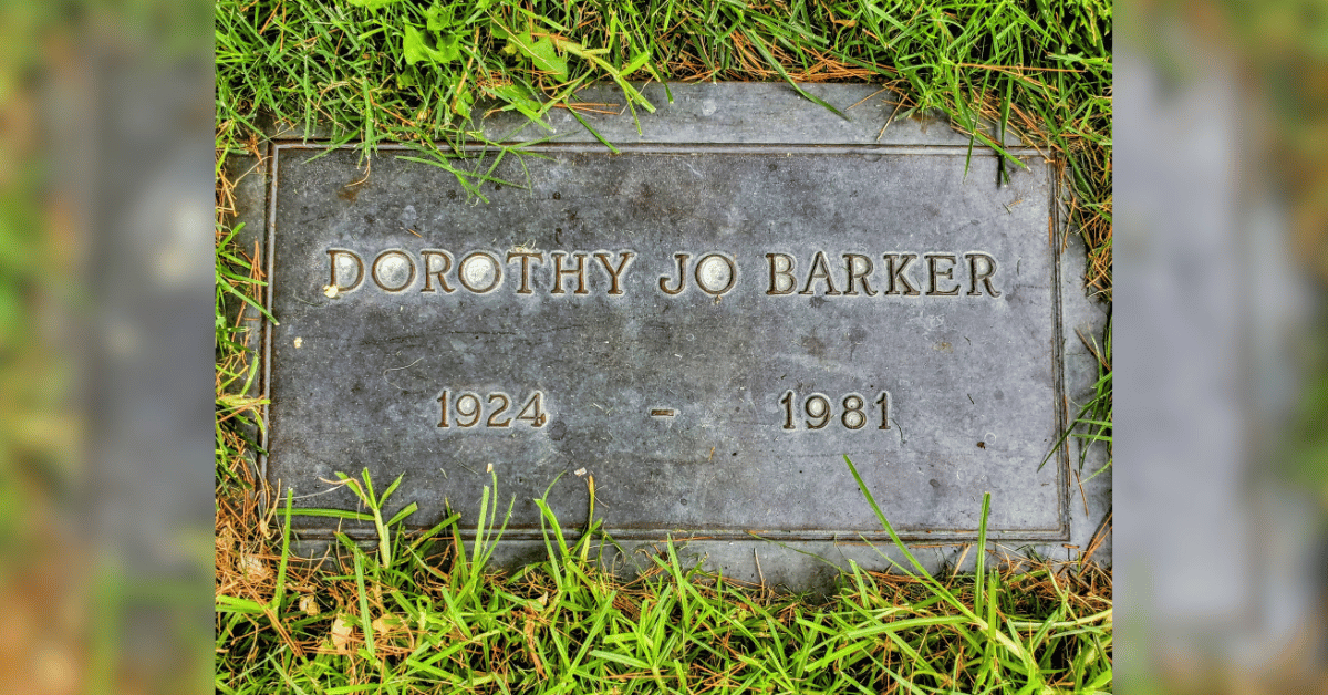 Dorothy Jo Barker's headstone.