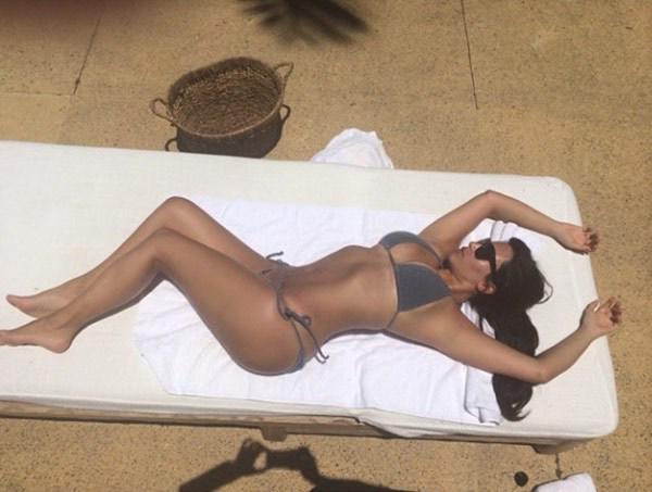 //Kim Kardashian Sexiest Photos