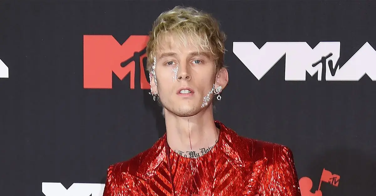 machine gun kelly disturbing links to sean diddy