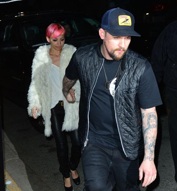 Nicole Richie Joel Madden Divorce Rumors Moving Trucks