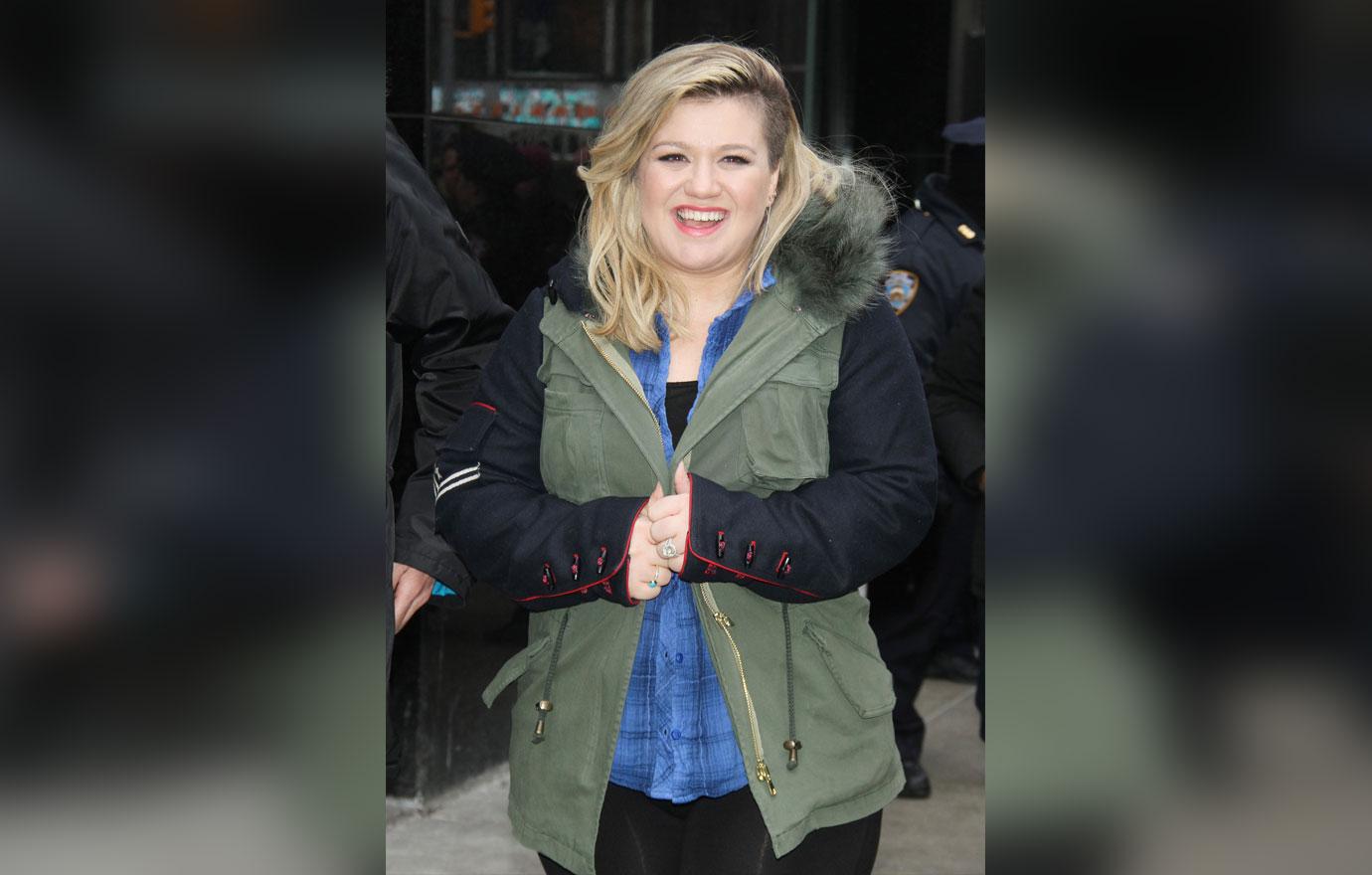 Kelly Clarkson Loses Weight Before And After Pics