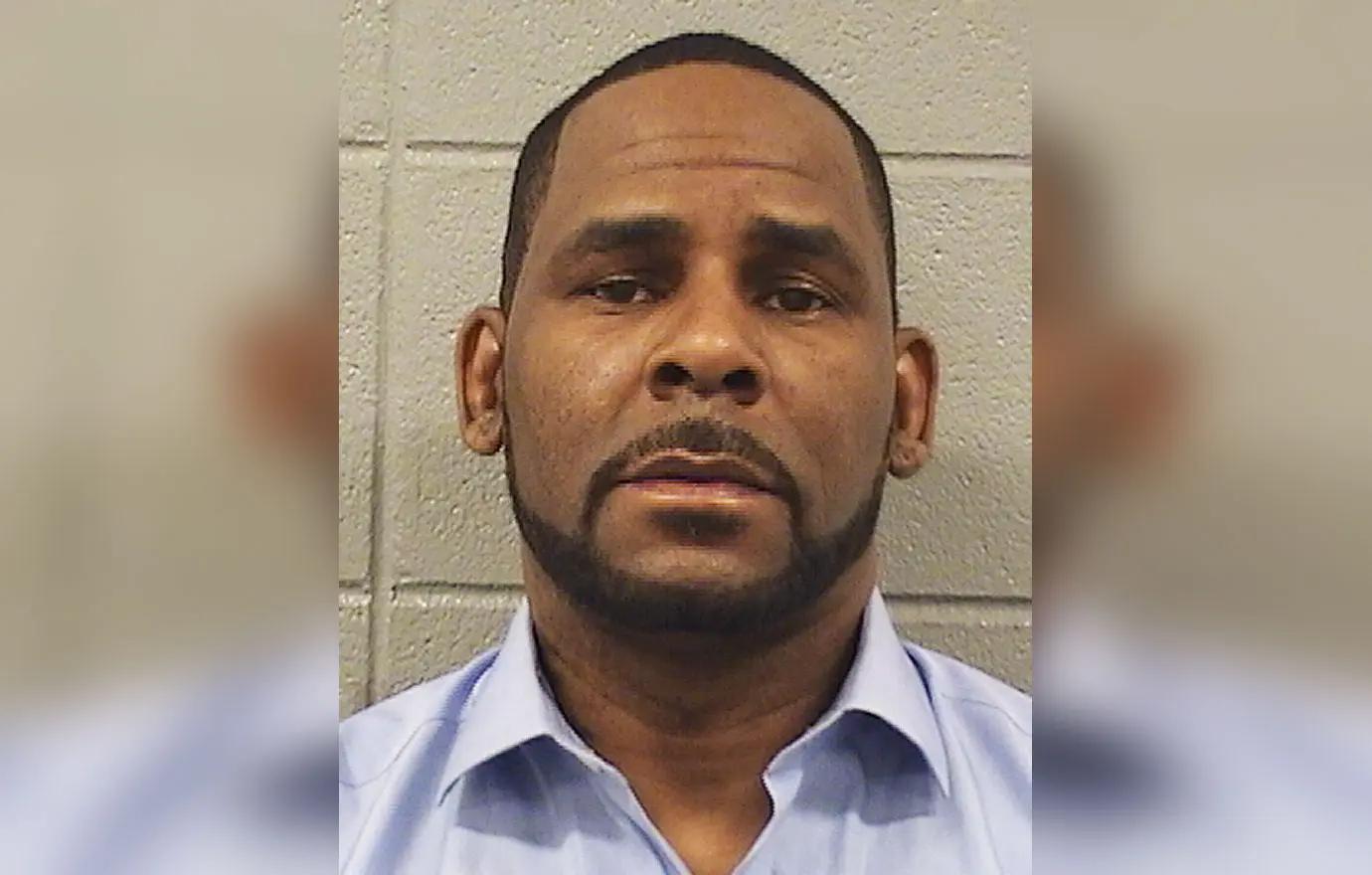 r kelly mug shot gallery pic