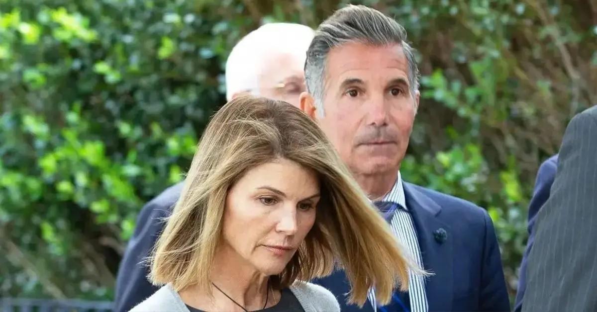 photo of lori loughlin and Mossimo Giannulli