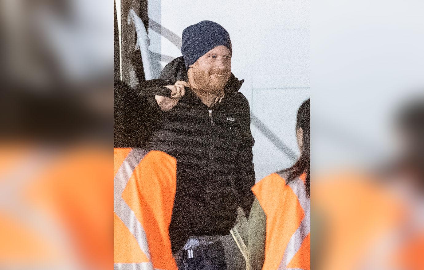 Prince Harry Arrives In Canada To Reunite With Meghan Markle-04