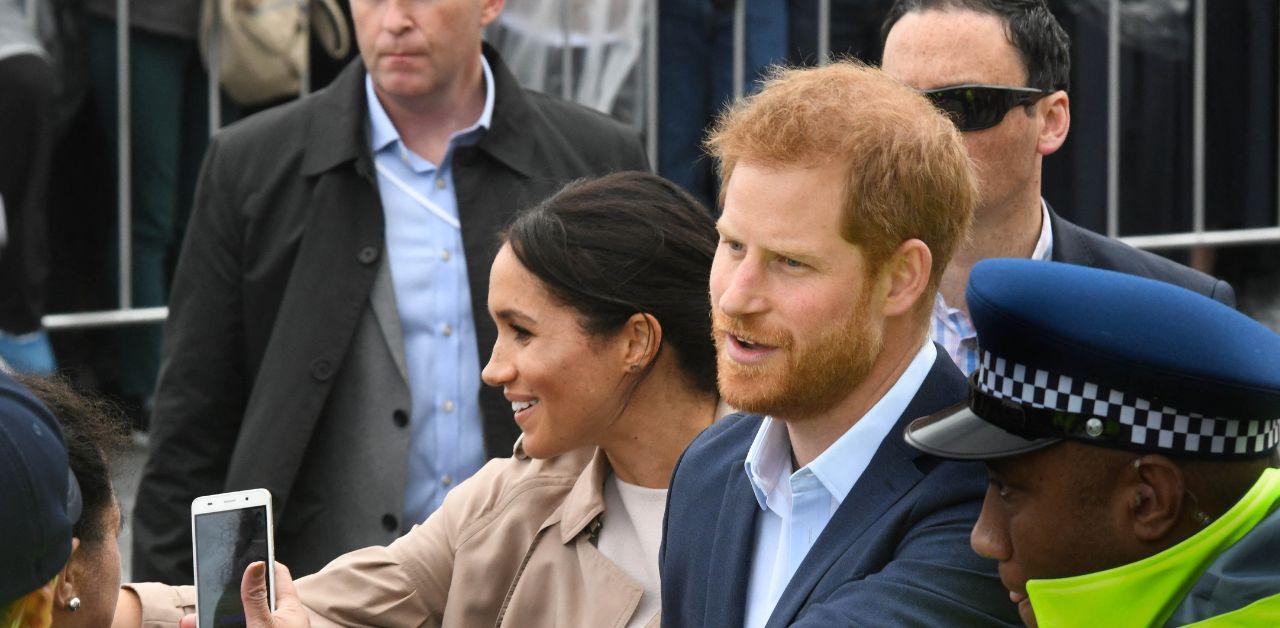 king charles urged ignore prince harry cancer battle