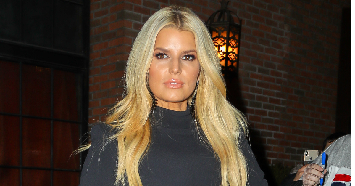Jessica Simpson Flaunts Newly Transformed Body In Cabo