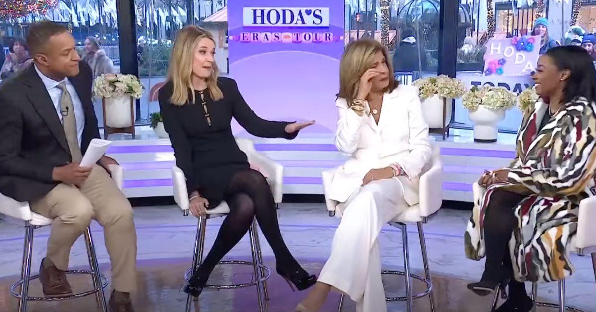 hoda kotb breaks down tears final today show episode thanks fans