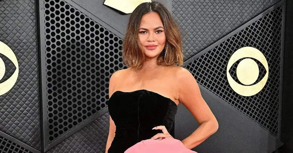 chrissy teigen world famous musician fallen off wagon years sober