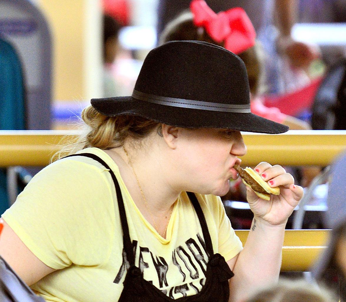 Kelly Clarkson Pregnant Weight Gain Eating