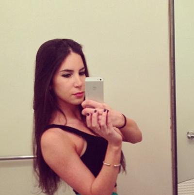 Instagram Star Jen Selter Shows Off Her Butt