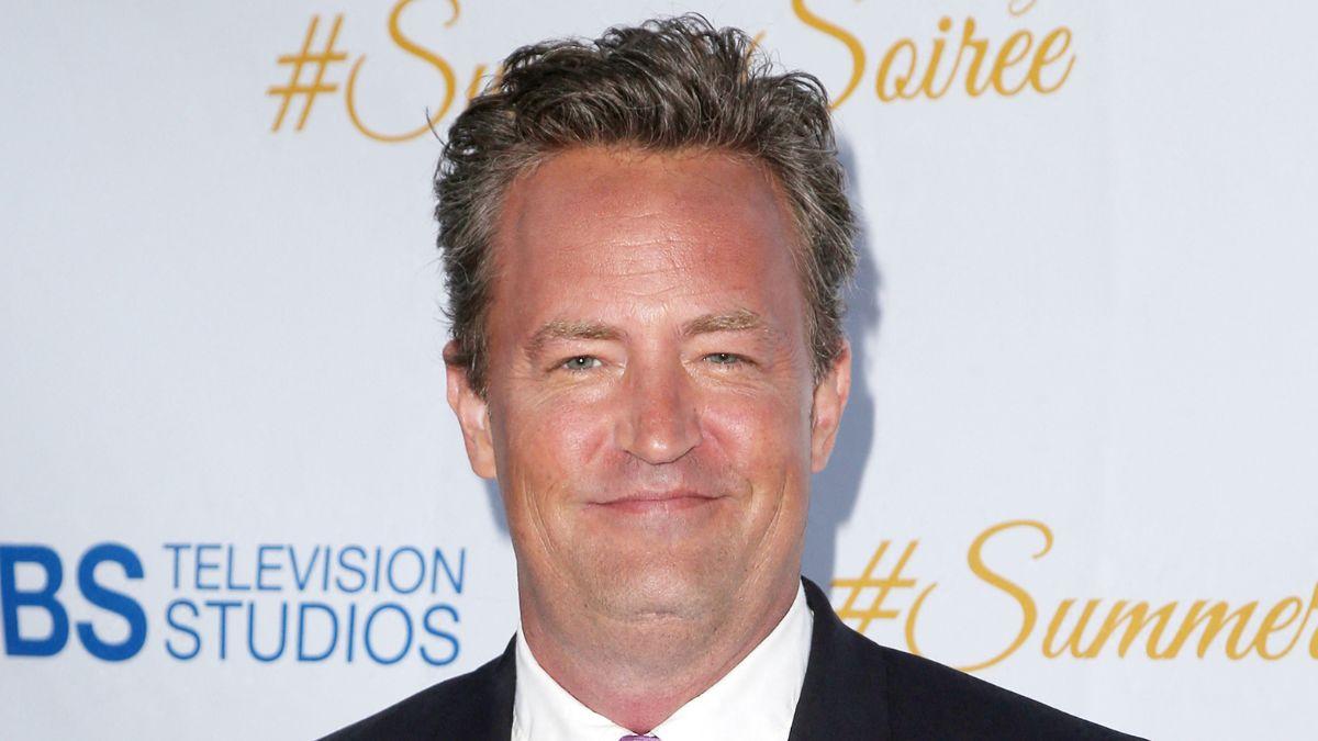 picture of matthew perry