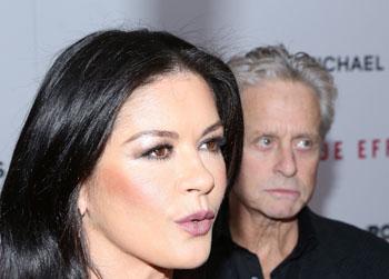 //pp_czjdouglasalone_wenn