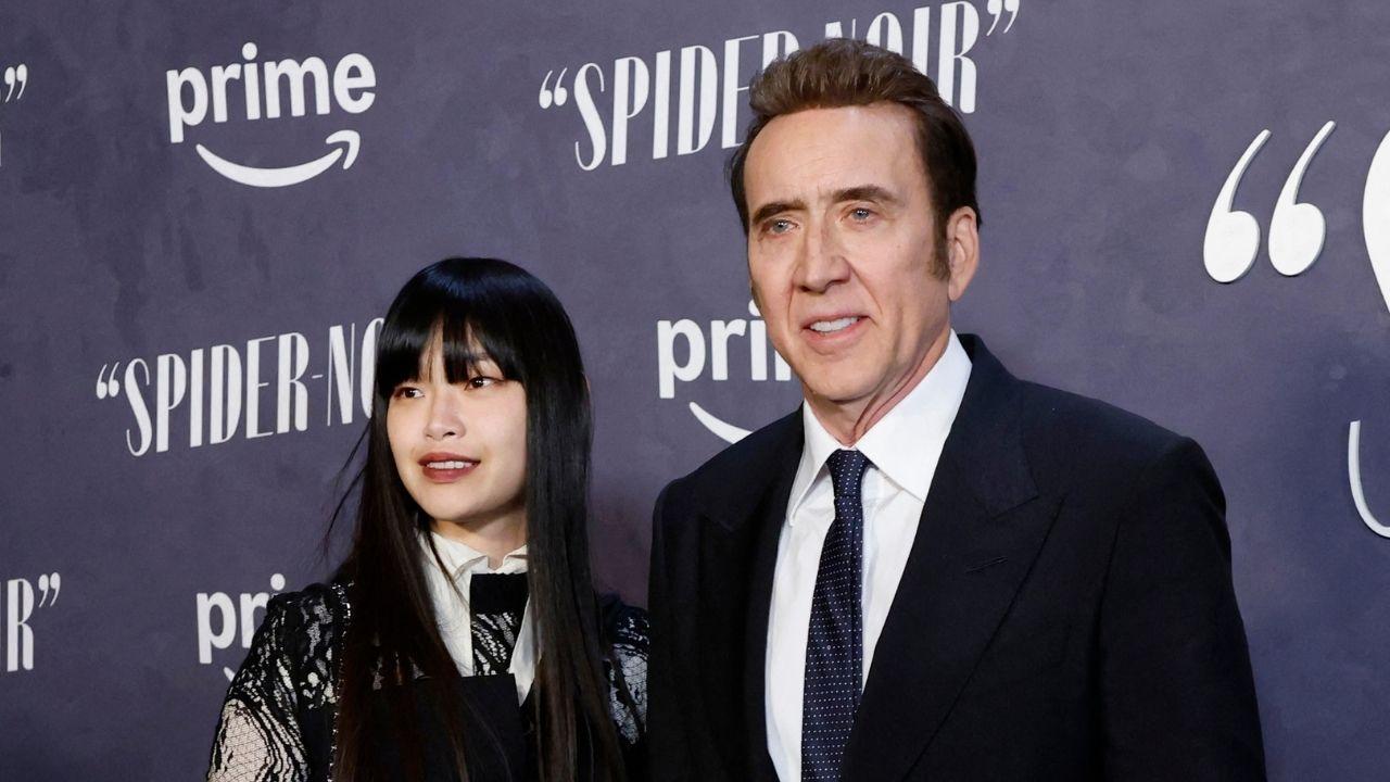 Photo of Nicolas Cage and Riko Shibata