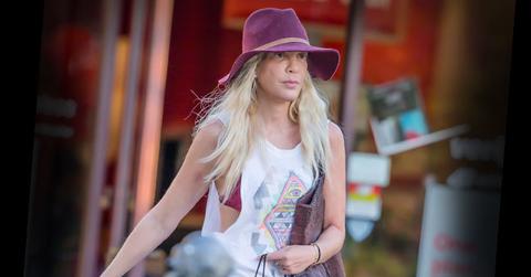 Tori Spelling Sued American Express Credit Card Bill Shopping