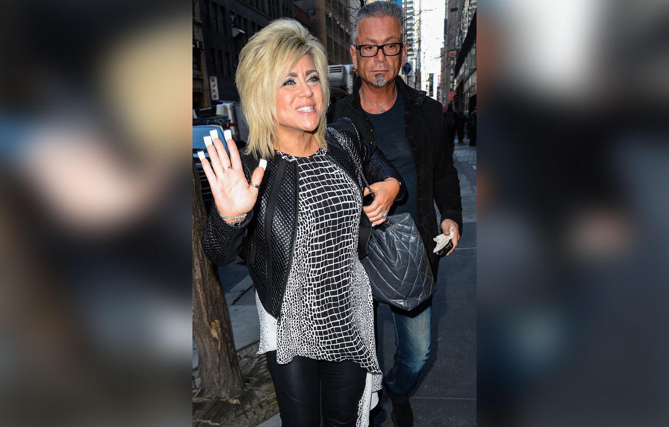 Theresa Caputo & Larry Caputo Divorce