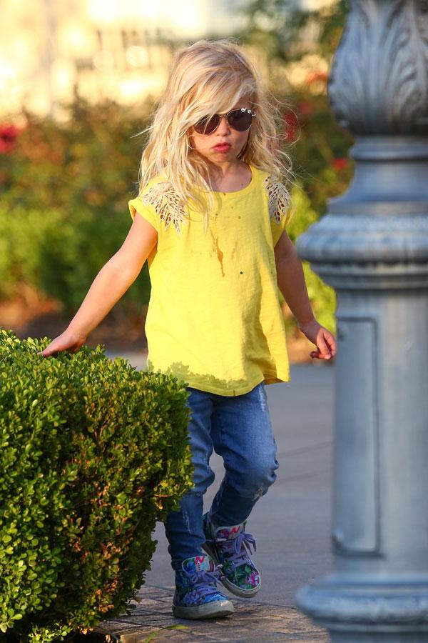 Jessica Simpsons Children Maxwell Johnson Ace Johnson Dinner