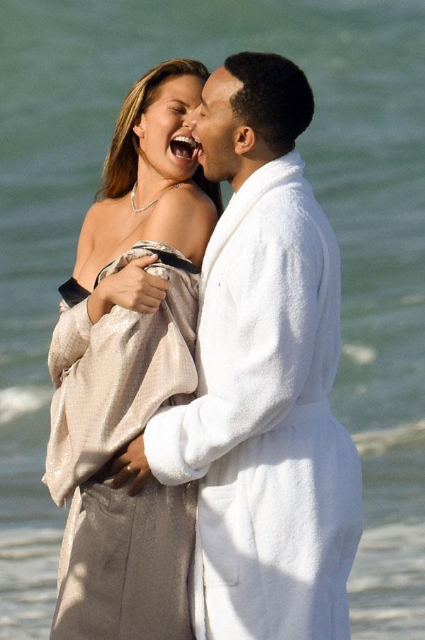 Chrissy Teigen & John Legend PDA Photo Shoot