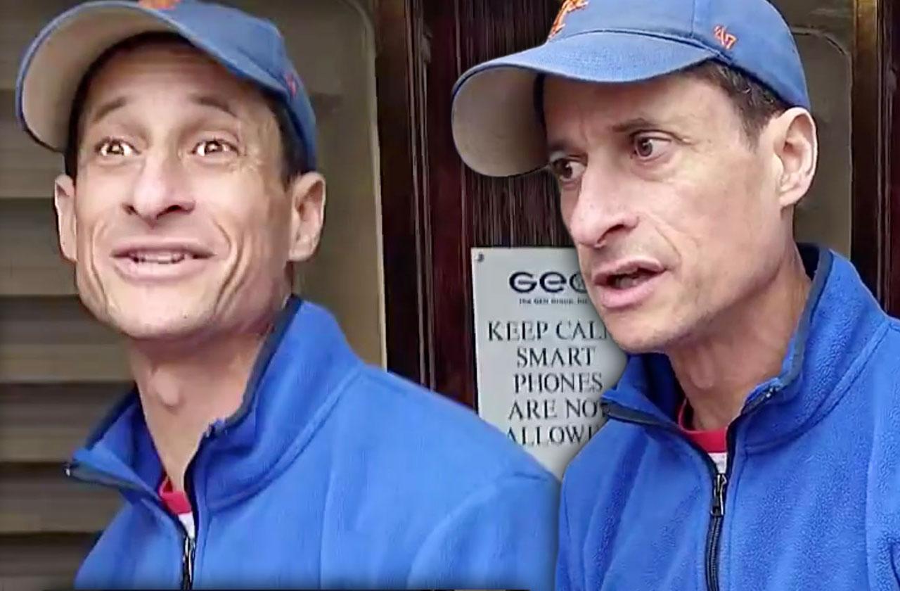 anthony weiner grabs food delivery after prison release halfway house