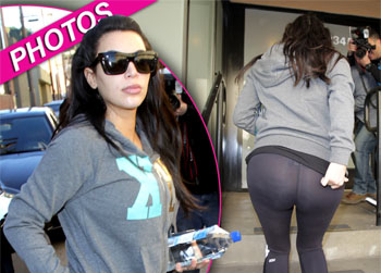 //kim kardashian gym splash