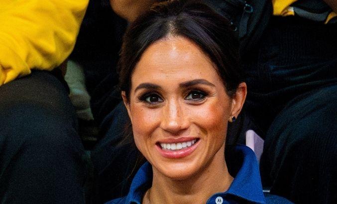 meghan markle being branded a hypocrite