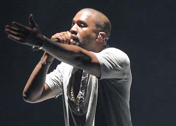 Kanye West concert no audience