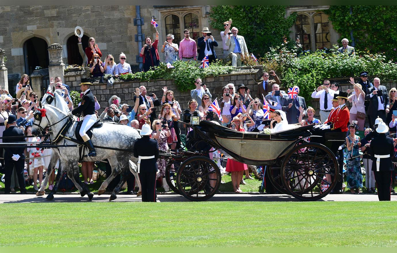 Prince Harry Meghan Markle Take Carriage Ride After Wedding