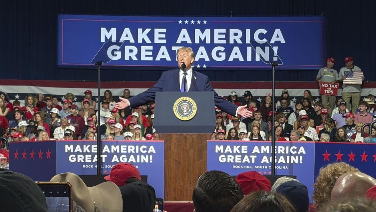 Photo of Donald Trump
