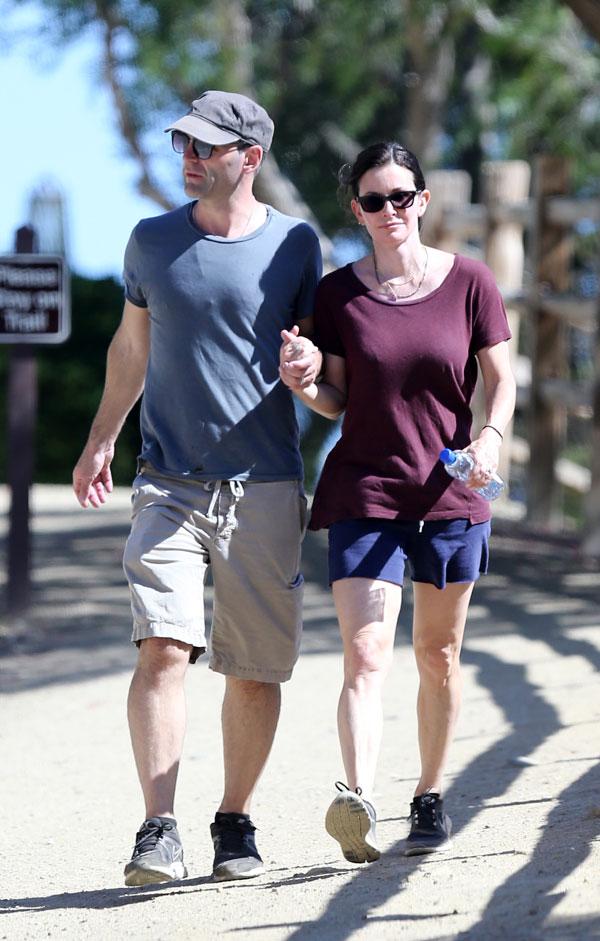 Johnny McDaid & Courteney Cox Engaged -- Engagement Ring Hiking