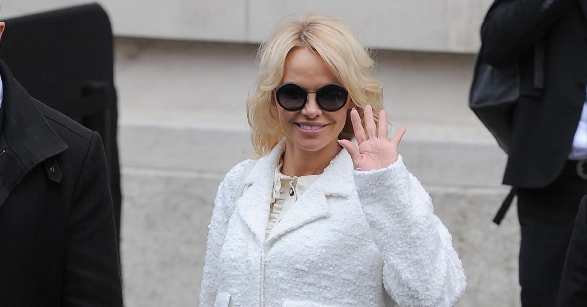 Pamela Anderson Regrets Getting Her Boobs Done - Yahoo Sports