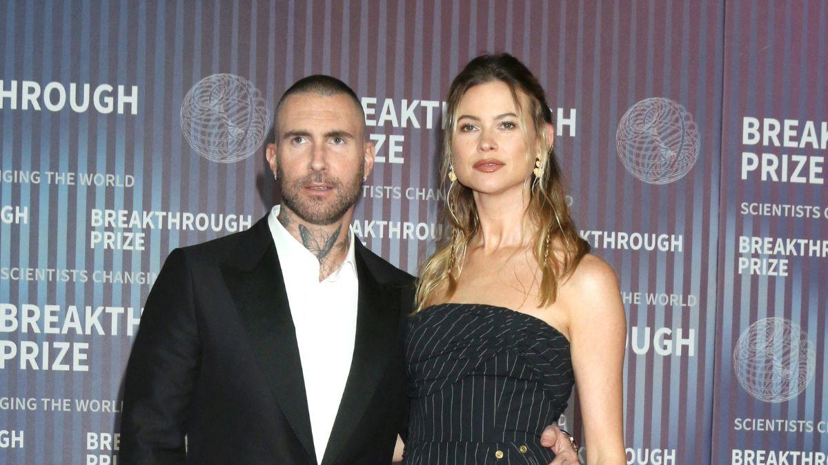 Adam Levine sexting scandal has lingered as his wife is still checking his phone and trust issues remain.