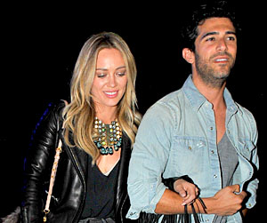 //hilary_duff_new_boyfriend_tall