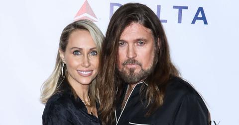 miley cyrus mom tish files divorce billy ray