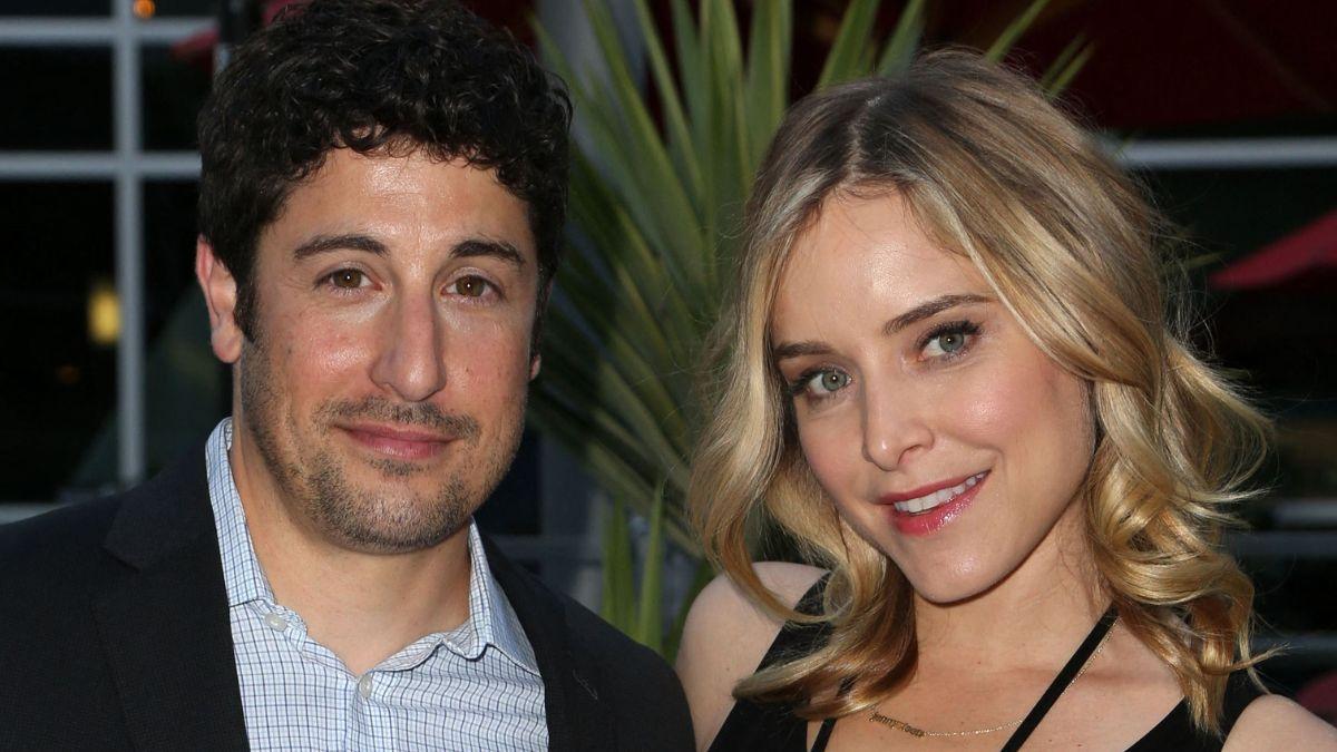 picture of Jenny Mollen and Jason Biggs