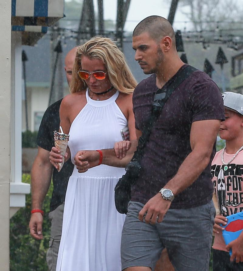 Britney Spears Bodyguard Relationship