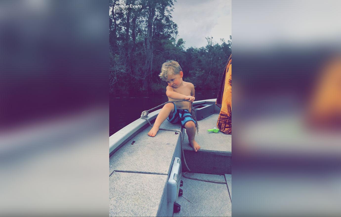 jenelle evans ex nathan griffith bad mom claims son without life jacket boat