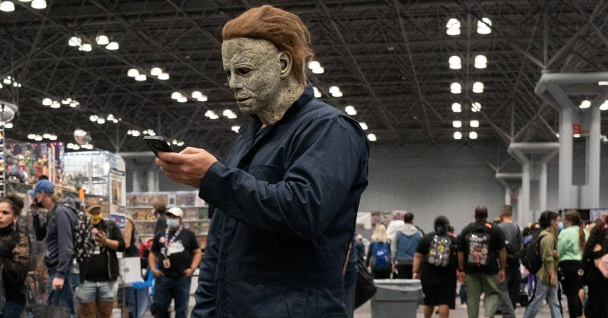 One suspect was wearing a Michael Myers mask.