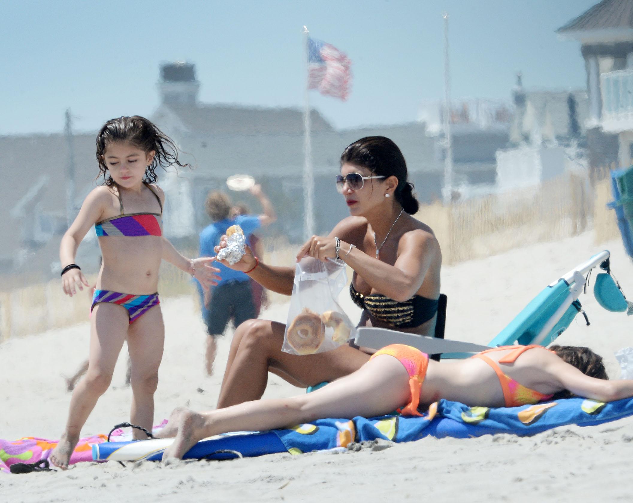 Teresa Giudice Bikini Beach