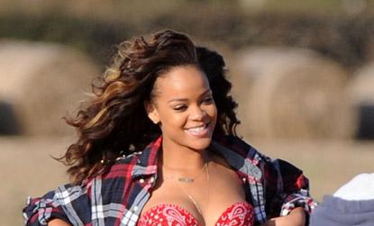 //rihanna ireland video shoot