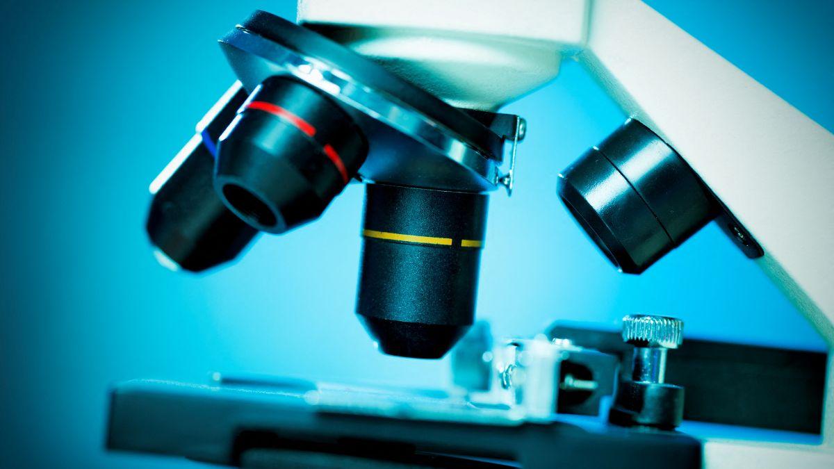 Professor V.V. Alpatov's 1951 study in 'Priroda' examined similarities between parasitic worms and cancer cells, according to a CIA document.