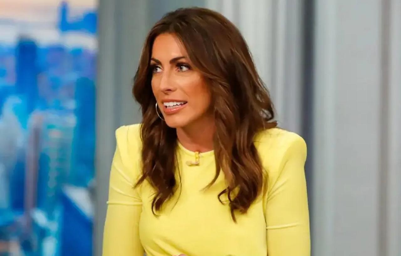 Alyssa Farah Griffin 'Deep In Her Phone' To Avoid Engaging Cohosts