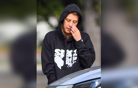 jodie sweetin photos sad hours after bob saget found dead hotel room