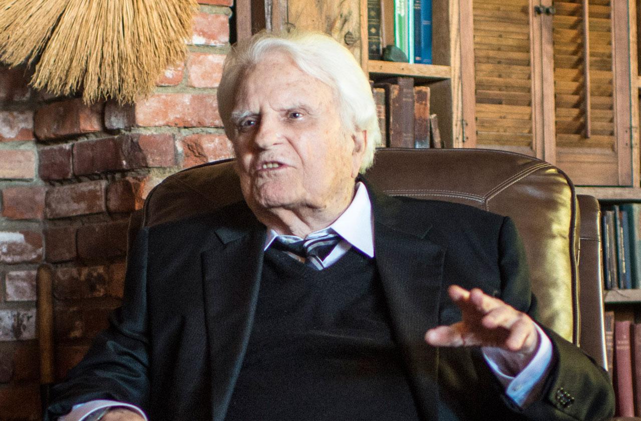 //billy graham dead pp