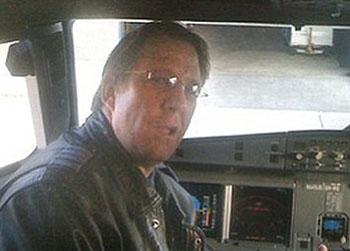 //clayton osbon jetblue pilot court