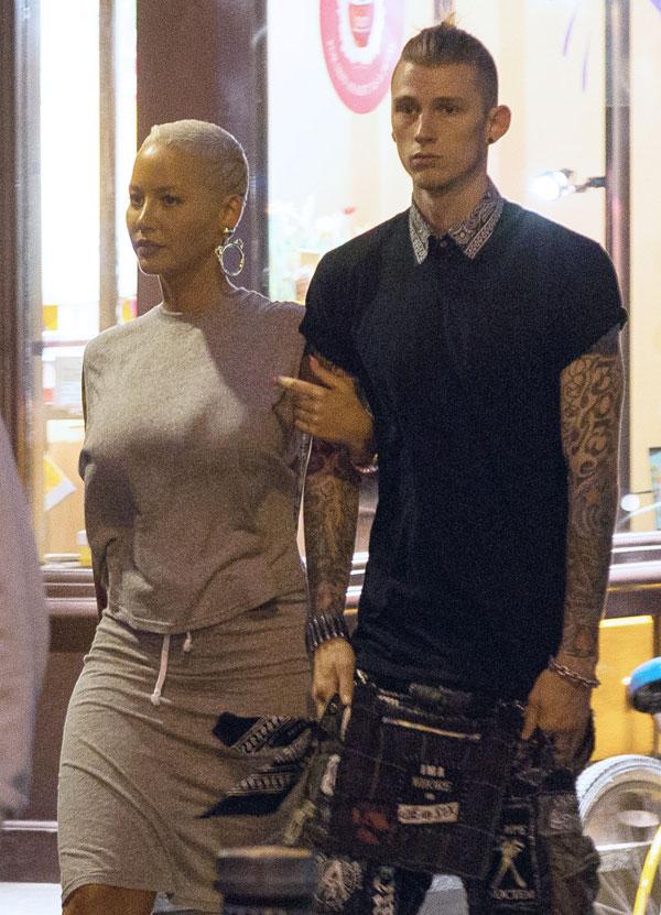 Amber Rose With Bad Boy Boyfriend Machine Gun Kelly