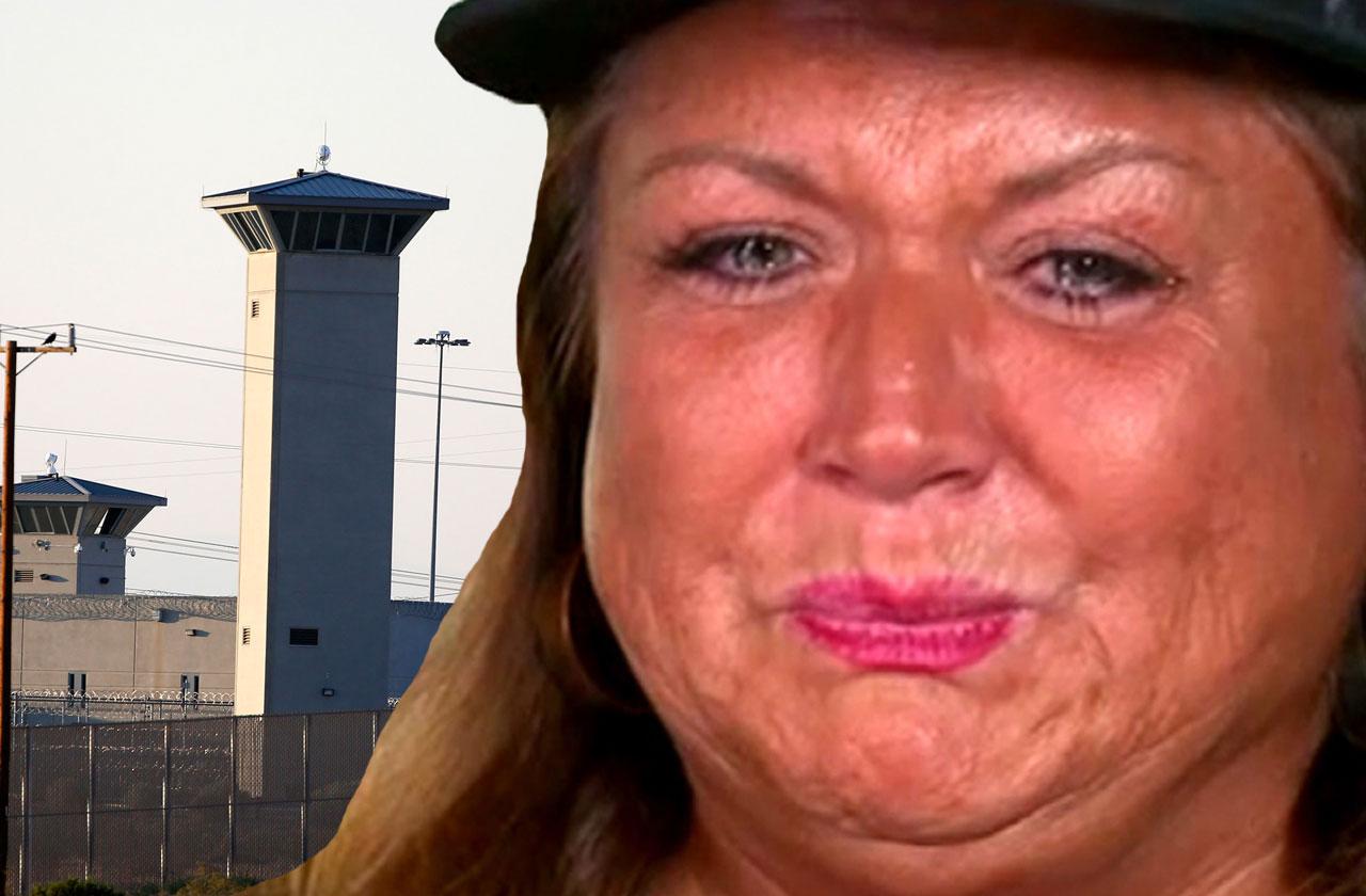 //Abby Lee Miller Prison Thanksgiving pp