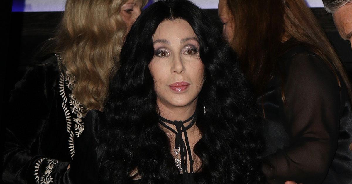 cher apologizes after backlash over george floyd tweets copy