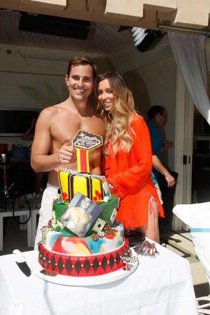 //giuliana_and_bill_with_birthday_cake