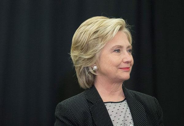 Hillaryklein So Cruel! Bill Clinton Pressured Aging Hillary Into Secret Facelift ...