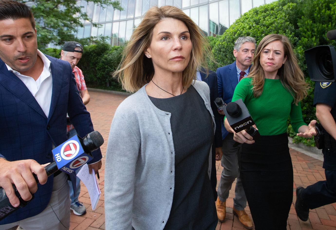 lori loughlin return television  per episide hallmark