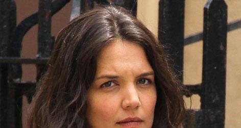 //katie holmes square splash